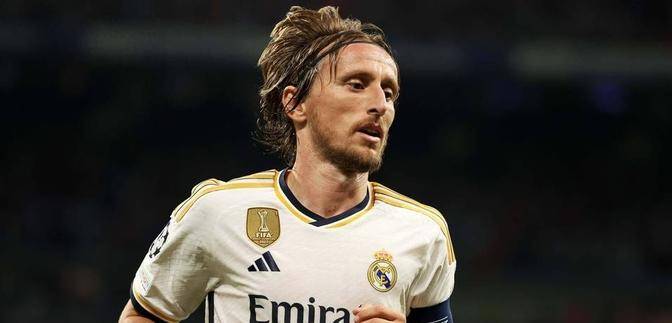 NG体育-关于窗口期突围战来临，日本国家队围绕法甲完成体检，球迷炸锅，团队化学反应显著的信息