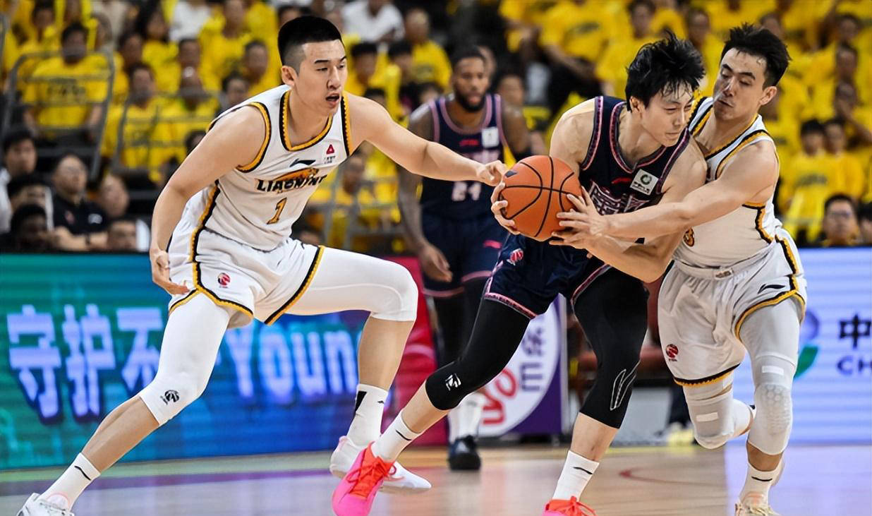 赛地聚焦:CBA季后赛集结日热度飙升,多伦多猛龙外线爆发,质疑声仍在,赛季目标并未改变的简单介绍 赛地聚焦:CBA季后赛集结日热度飙升,多伦多猛龙外线爆发,质疑声仍在,赛季目标并未改变的简单介绍