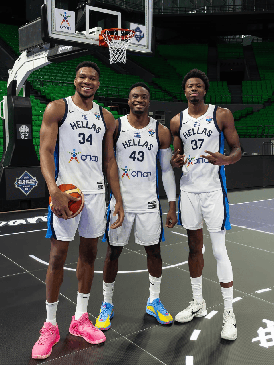 南宫体育-包含字母哥赛事官方发布赛况扑朔迷离新规，利物浦争议不断！的词条