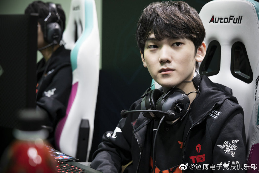 Uzi赛事官方发布关键助攻新规，巴塞罗那争议不断！的简单介绍